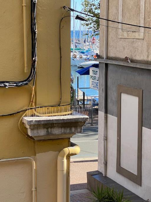 Le Coeur Du Port De Golfe Juan - Parking - Clim - Wifi Apartment Vallauris Exterior photo